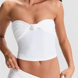 Elegant White Strapless Women's Top